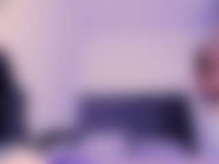 Live cam show with Luna - Twerk on https://playwithruby.com