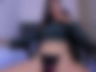 Live cam show with Luna - HD Brown Hair on Streamer API