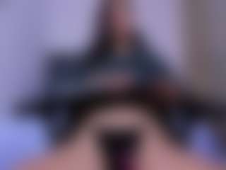 Luna's Live Sex Cam Show