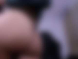 Luna's Live Sex Cam Show