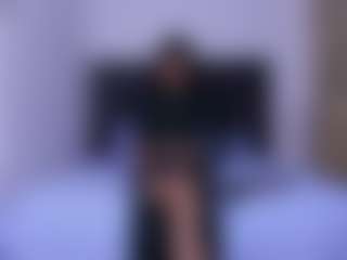 Luna's Live Sex Cam Show
