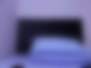 Luna's Live Sex Cam Show
