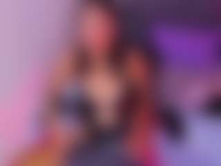 Luna's Live Sex Cam Show