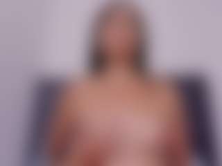 Luna's Live Sex Cam Show