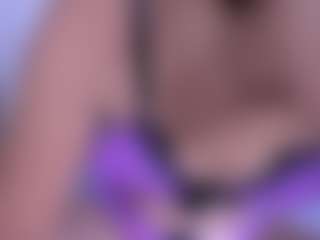 Luna's Live Sex Cam Show
