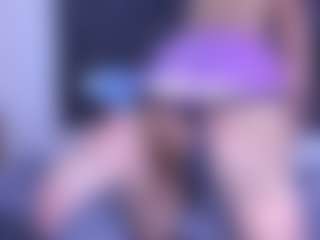 Live cam show with Luna - BBW Toys on CamwithHer