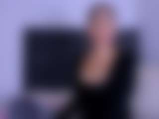 Luna's Live Sex Cam Show