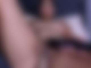 Luna's Live Sex Cam Show