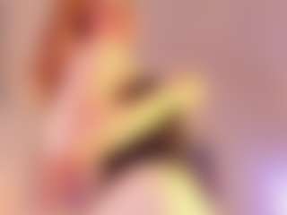 Live cam show with Lyanna-xz - No Smoking on Fapmatic.com