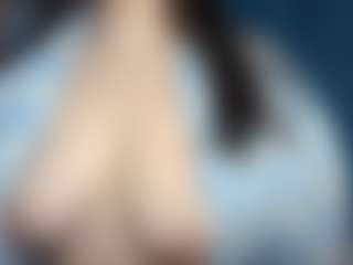Live cam show with RobbynBenedetti - Thin on Camsoda
