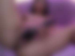 Laura's Live Sex Cam Show