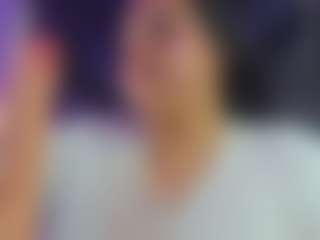 Live-camshow met talia-florez - Body Massage op Camsoda
