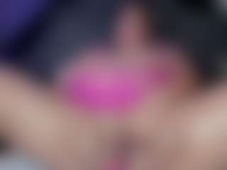 Live cam show with talia-florez - Body Massage on Camsoda