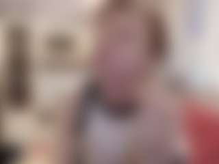 Live cam show with Janet - Cum Swallowing on Fapmatic.com