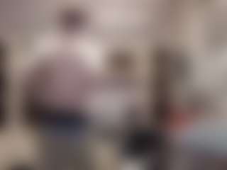 Live cam show with Janet - Skinny on Camsoda