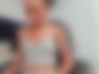 Live cam show with vickycastillo - Lovense on Latina Girls