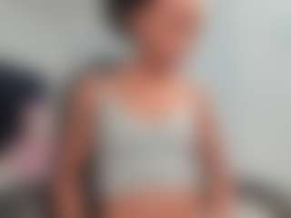 Live cam show with vickycastillo - HD on livesuperchat.net
