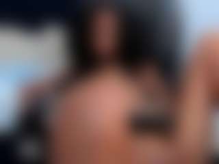 Live cam show with vickycastillo - Tiny Tits on Dolls Live