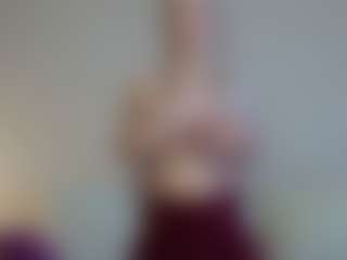 Live cam show with VitaKotterna - College on CamwithHer