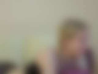 Live cam show with VitaKotterna - Upskirt on Camsoda