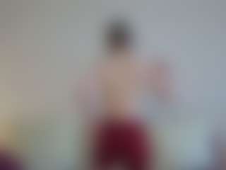 Live cam show with VitaKotterna - Upskirt on https://playwithruby.com