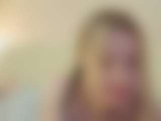 Live cam show with VitaKotterna - Oil on AdultVida.com