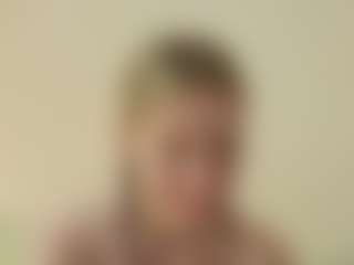 Live cam show with VitaKotterna - College on Camsoda