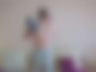 Live cam show with VitaKotterna - College on Camsoda