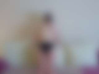 Live cam show with VitaKotterna - Tittyfuck on Camsoda