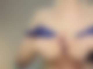 Live cam show with VitaKotterna - Solo on SmokeAndPoke