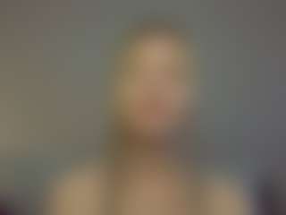 Live cam show with VitaKotterna - Green Eyes on Dolls Live