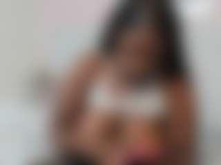 Live cam show with AbbyyJohn - Teen (18+) on camtv