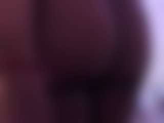Live cam show with AbbyyJohn - Small Tits on Latina Girls