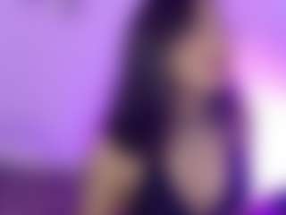 Live cam show with Aleja-storm - Spank on Camsoda