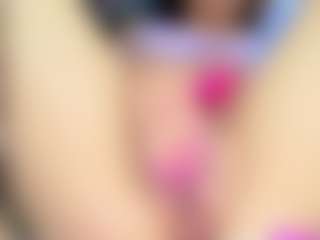 Live cam show with alicee-fooxx - Role Play on Fit Hotties
