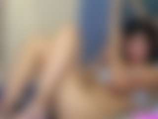 alicee-fooxx's Live Sex Cam Show