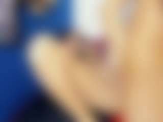 AmaandaHot's Live Sex Cam Show