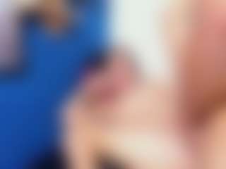 AmaandaHot's Live Sex Cam Show