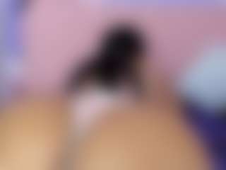 Live cam show with angie-bigass - Brown Hair on Hubzter Live