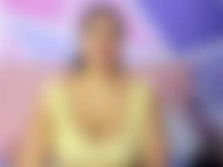 Show en direct avec angie-bigass - Brown Hair sur Camsoda