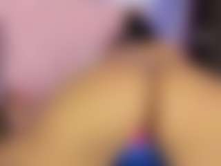 Live cam show with angie-bigass - Brown Hair on Camsoda