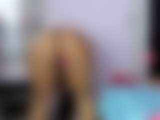 angie-bigass's Live Sex Cam Show