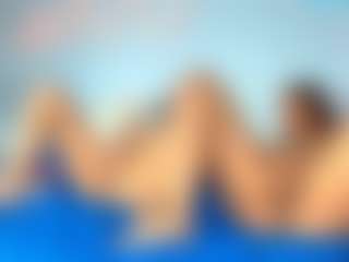 Live cam show with angiemia68 - Ebony on Chatstar | colombia