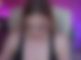 AuroraMore's Live Sex Cam Show