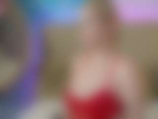 Live cam show with AuroraMore - Athletic on Chatstar
