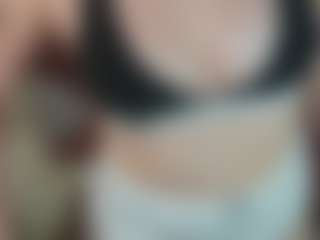 Live cam show with AuroraMore - Butt Plug on Fling VIP Chat