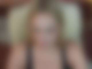 AuroraMore's Live Sex Cam Show