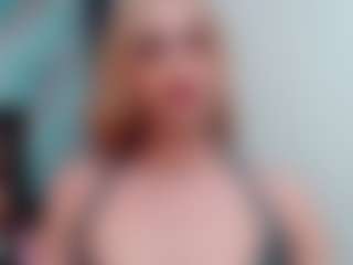 Live cam show with Bianca dream - Drinking on galaxygirlnitro.com