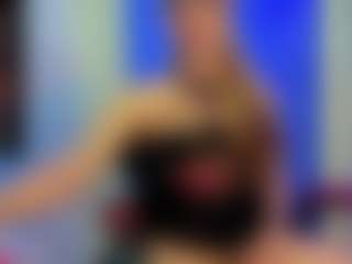 Live cam show with Bianca dream - Tease on Camsoda