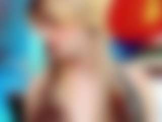 Live cam show with Bianca dream - Drinking on Strip Flash - Live Sex Shows